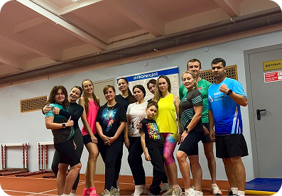 Группа на тренировке