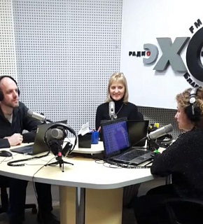 Альбина Попова стала гостьей эфира программы на "Эхо Москвы. Благовещенск" Альбина Попова стала гостьей эфира программы на "Эхо Москвы. Благовещенск"