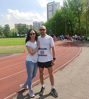 Жена сверхмарафонца: Алена Аничкина рассказала о подготовке и участии мужа в ЧР России по бегу 24 часа Жена сверхмарафонца: Алена Аничкина рассказала о подготовке и участии мужа в ЧР России по бегу 24 часа