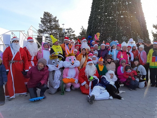 Забег в новогодних костюмах