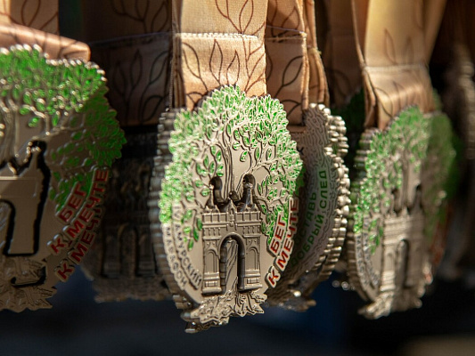 Амурский марафон "Бег к мечте": лидеры в абсолюте