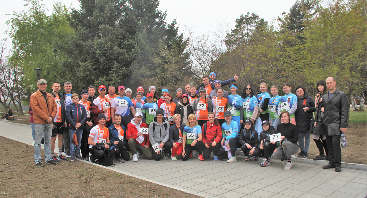 «Задача выполнена, победа есть»: в Благовещенске после тайм-аута прошла легкоатлетическая эстафета