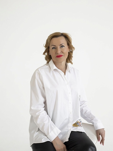 Логинова Светлана