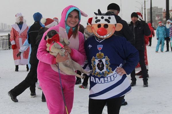 Забег в карнавальных костюмах